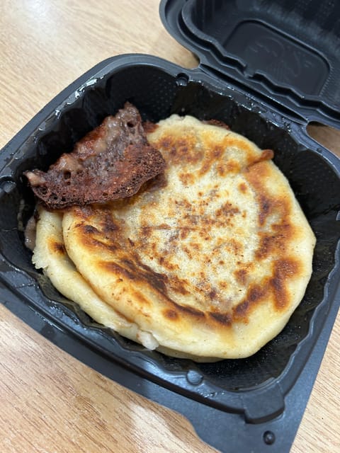 DC: Eastern Market Eats Food Tour (5 Food Stops + Dessert) - The history is part of the meal