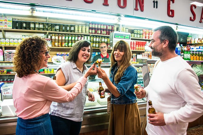 De Mercados: A Neighborhood Market and Food Tour - Why Malasaña makes a good food-tour setting