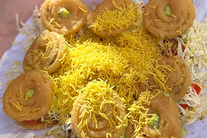 Delicious Food Trail: Explore Sowcarpet Market's Culinary Delight - Following the Food Trail Through Sowcarpet