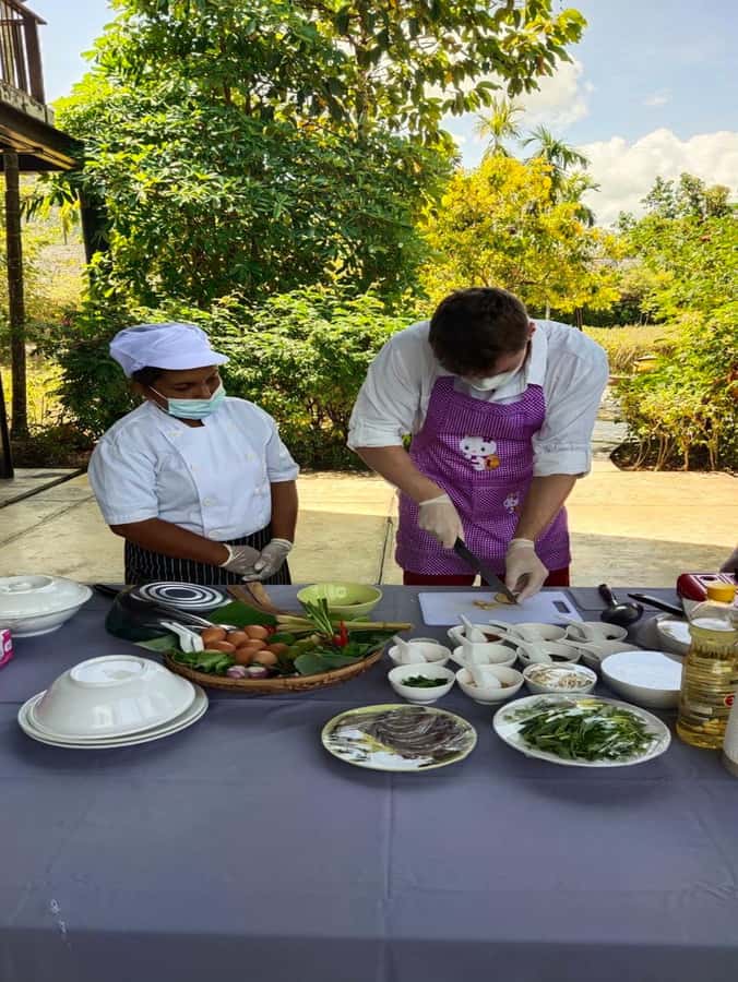 Dinner from cooking class & enjoy local night market - Key points to know before booking