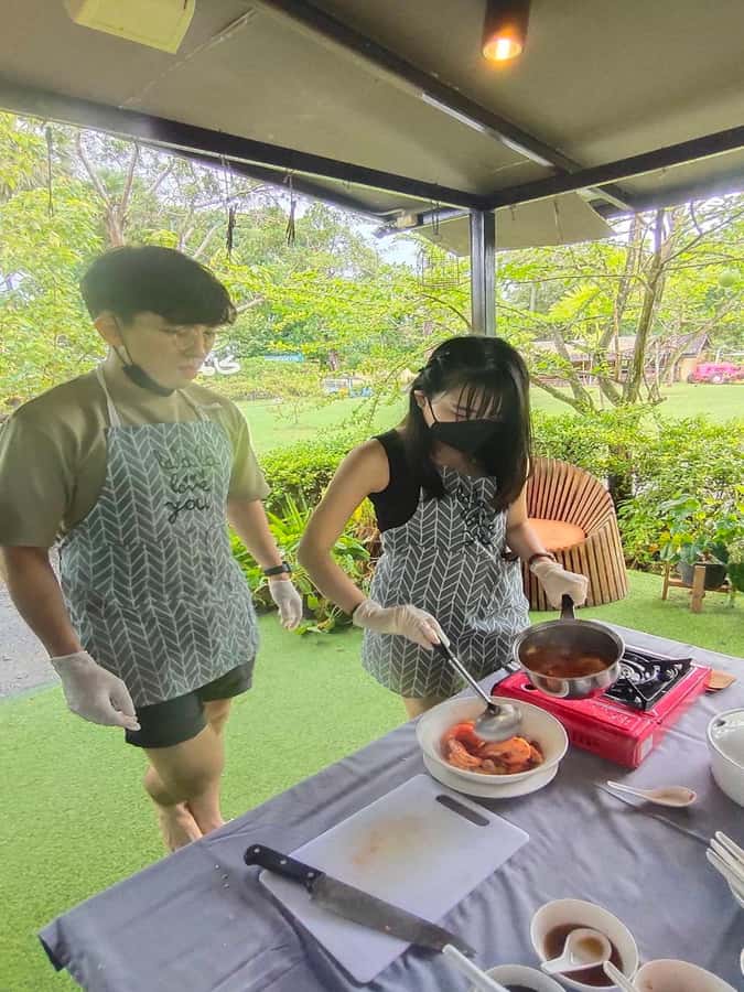 Dinner from cooking class & enjoy local night market - FAQ