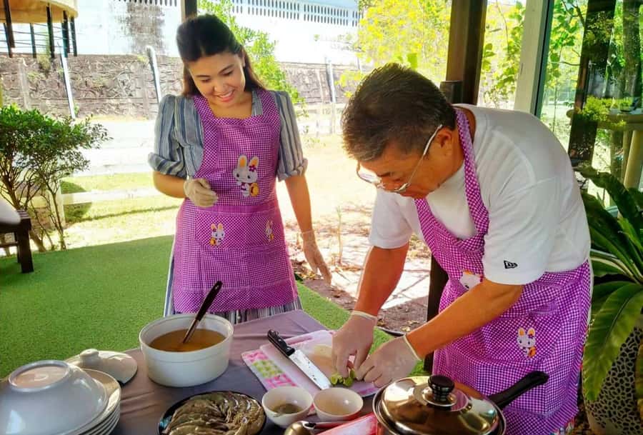 Dinner from cooking class & enjoy local night market - From hotel pickup to the little farm