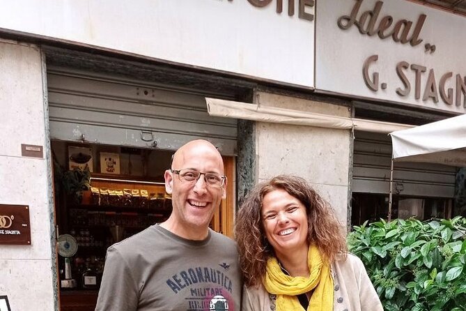 Discover Palermo in 3 hours. Art, history, markets and street food - Piazza Olivella and the archaeological side of Palermo