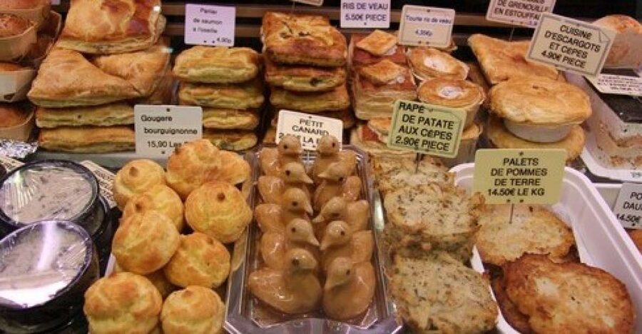 Discover Paris' Marché d’Aligre: 2-Hour Market Tour - Tasting tapenades, bread, cheese, and more