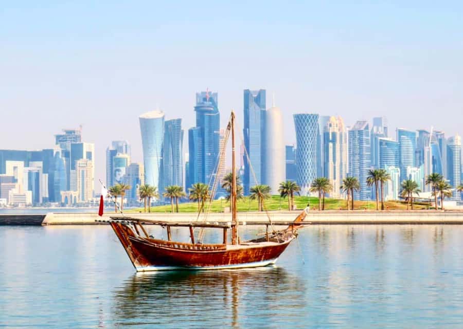Doha: City Tour,Corniche,Souq Waqif,The Pearl,and Katara - Starting at the National Museum of Qatar