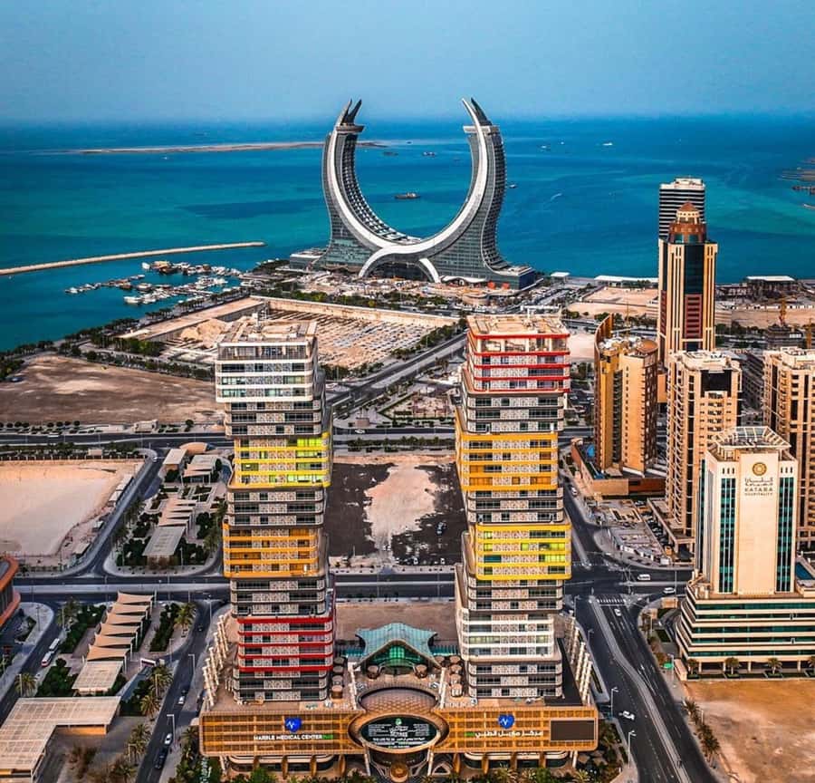 Doha: City Tour,Corniche,Souq Waqif,The Pearl,and Katara - Guides, vehicles, and the feel of the tour