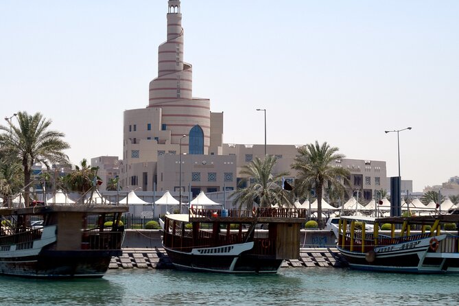 Doha City Tour: Guided Tour to Souq Waqif, Katara, Pearl Island - Vehicle comfort and group size
