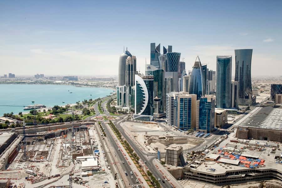 Doha: Combo City Tour, Souq Waqif & 4WD Desert Safari - Starting along Doha’s Corniche
