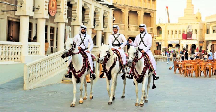 Doha Guided City Tour to Souq Waqif, Katara, & Pearl-Qatar - An hour in Souq Waqif