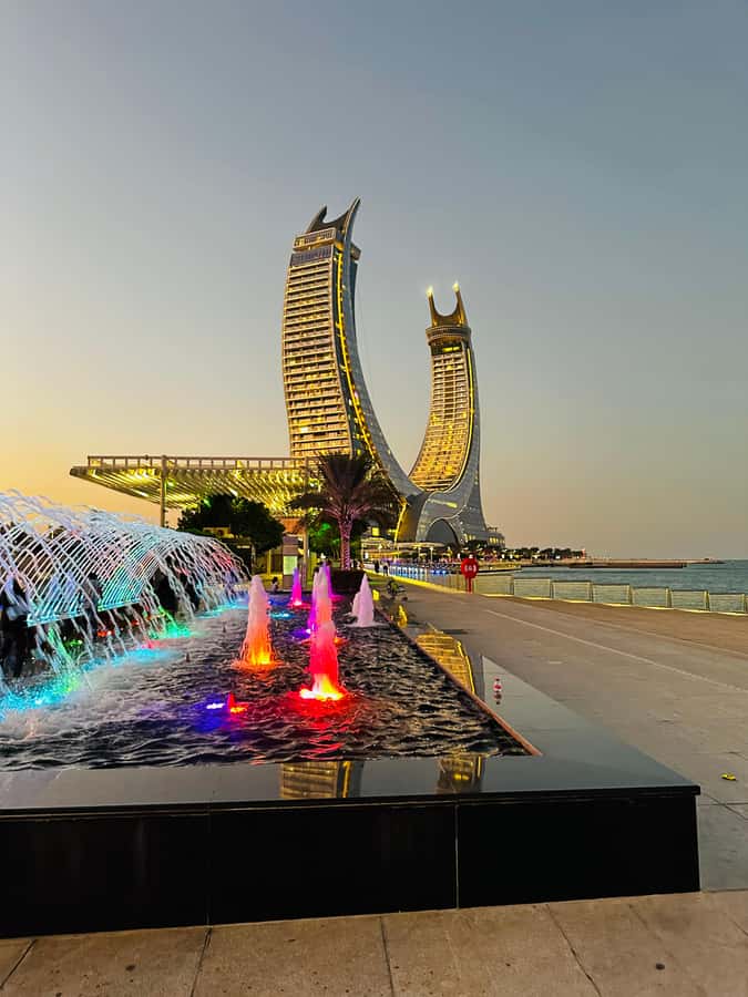 Doha Qatar: Private Doha City Tour (Souq, Corniche & Katara) - A short stop at Lusail Marina and the water play area