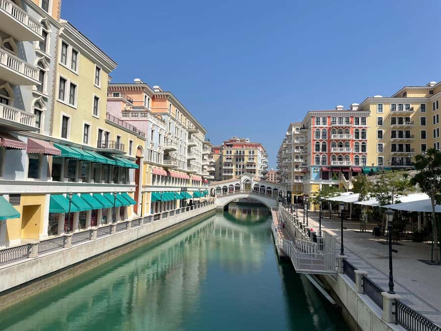 Doha: Souq Waqif/The Pearl Island/Katara 4 Hour Private Tour - Spending 45 minutes at Katara Cultural Village
