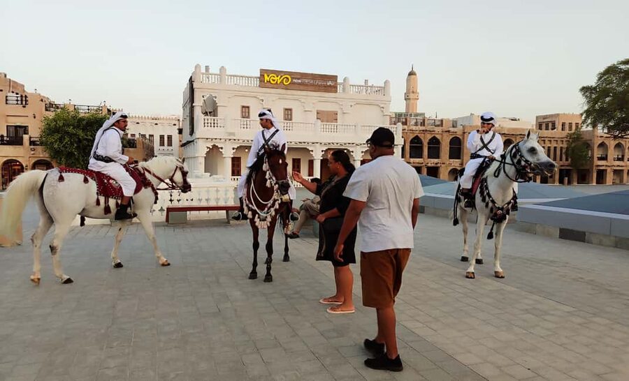 Doha: Souq Waqif - Traditional Local market guided Walk Tour - The falcon market and falcon hospital