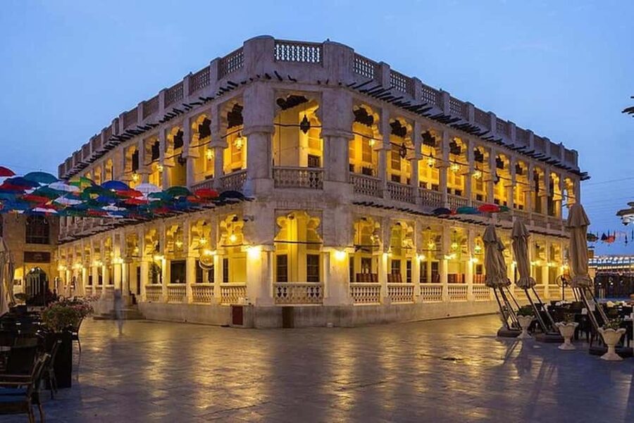 Doha: Souq Waqif - Traditional Local market guided Walk Tour - Walking into the market lanes