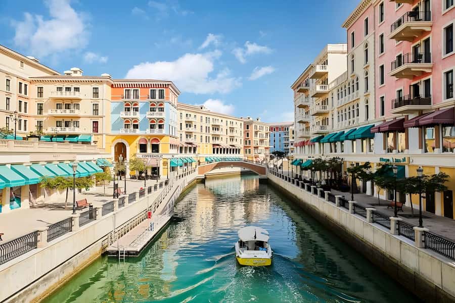 Doha: Visit Souq Waqif, Katara, Pearl, Museum, Cornishe - Walking through Souq Waqif
