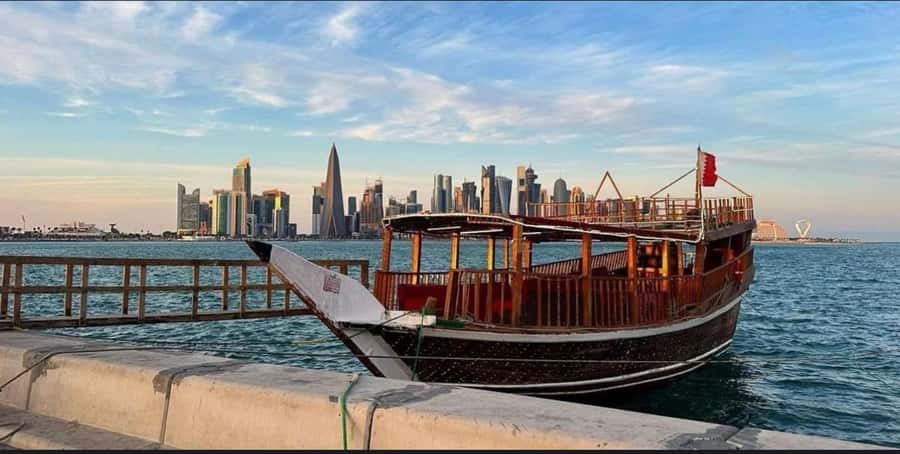 Doha: Visit Souq Waqif, Katara, Pearl, Museum, Cornishe - What the guides add to the experience
