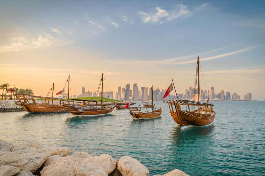 Doha: Visit Souq Waqif, Katara, Pearl, Museum, Cornishe - Starting at the National Museum of Qatar