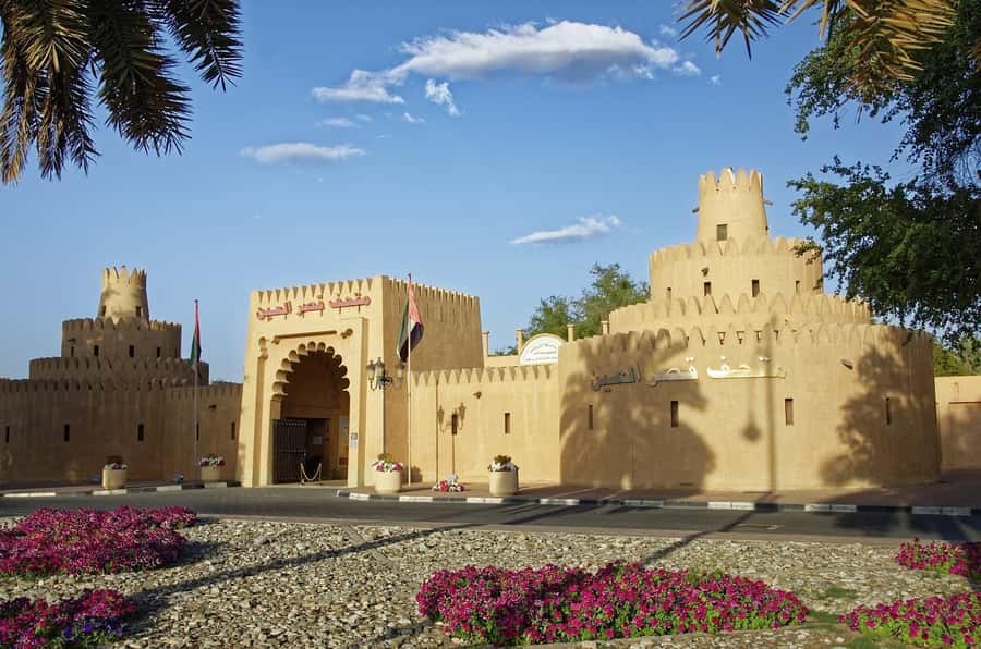 Dubai: Al Ain Oasis, Camel Market, Old Museum & Jebel Hafeet - From Dubai towers to Al Ain palms