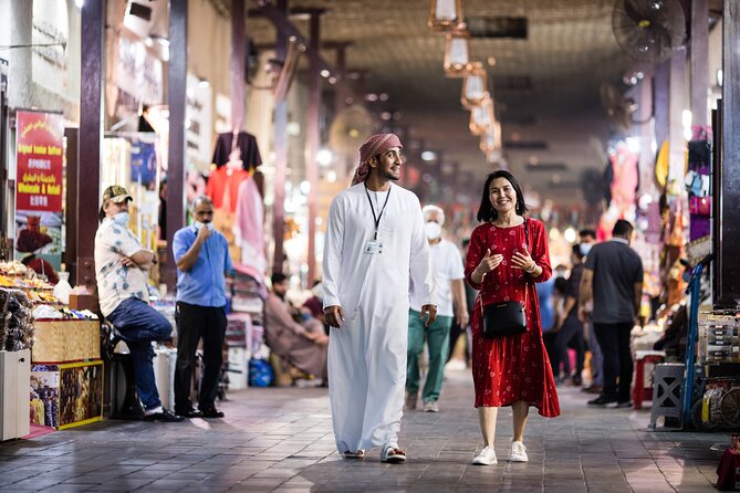 Dubai Aladdin Tour: Souks, Creek, Old Dubai and Tastings - Spices, food, and the Deira markets