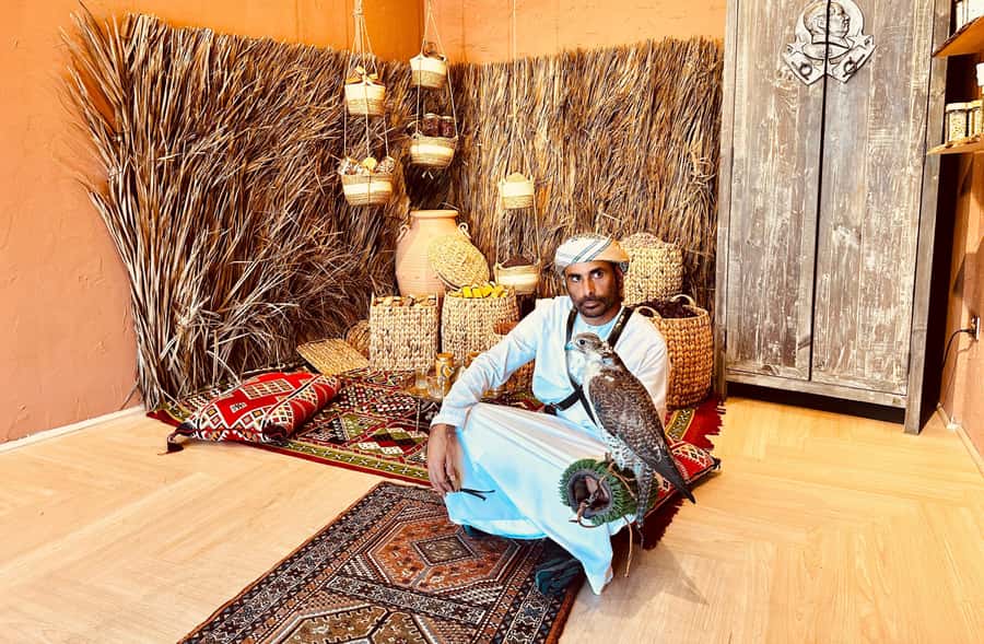 Dubai: Authentic Old Town, Souks, Tastings & Abra Boat Tour - What the $8 price really delivers