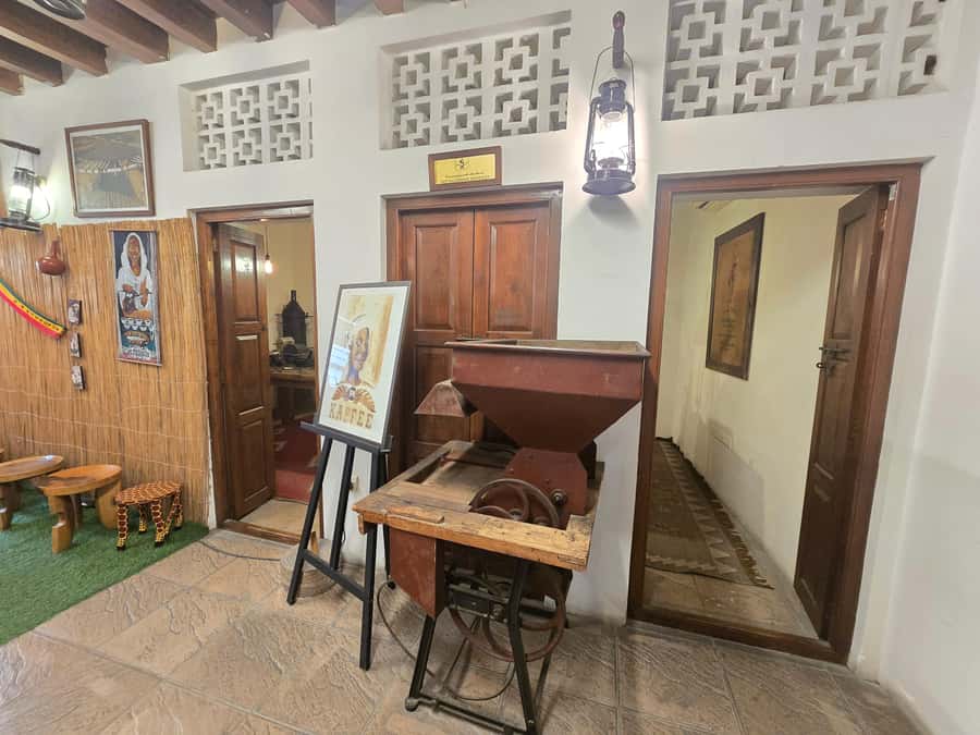 Dubai: Guided City Walking Tour to Spice and Gold Souk - Pickup, language, and practical comfort