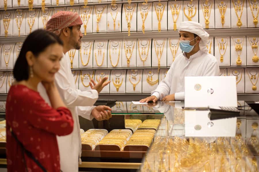 Dubai: Old Town, Creek, Museums, Souks, & Street Food Tour - Crossing Dubai Creek by traditional abra