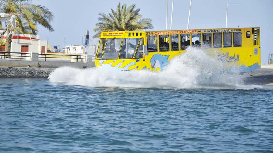 Dubai: Old town tour with Wonder Bus, souks, Creek and Guide - Al Shindagha and the first look at old Dubai