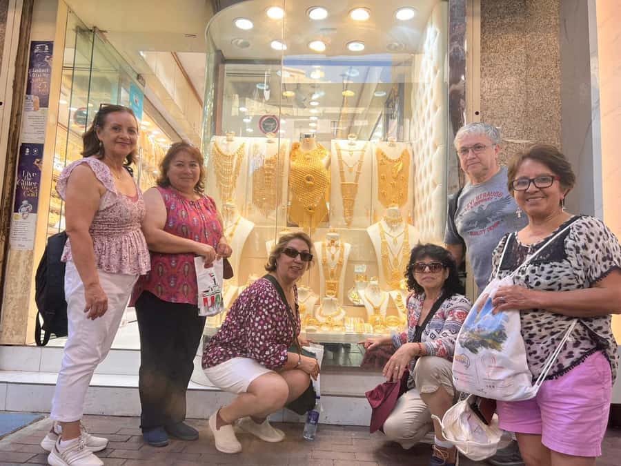 Dubai Tour: Haritage Walking Guide, Gold & Spice Souq, Creek - The Spice Souk: scents, ingredients, and small purchases