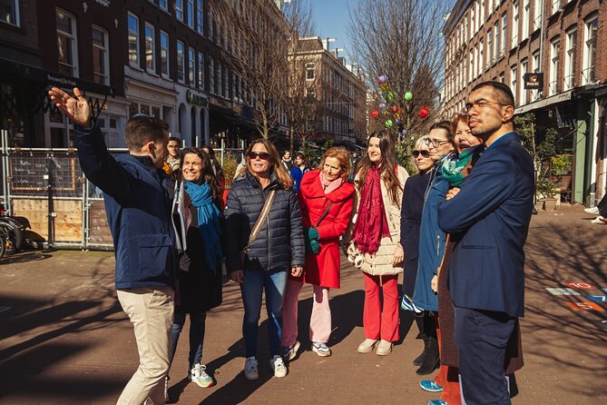 Eating Amsterdam: Albert Cuyp Market & The Pijp Food Tour - The stories between the bites