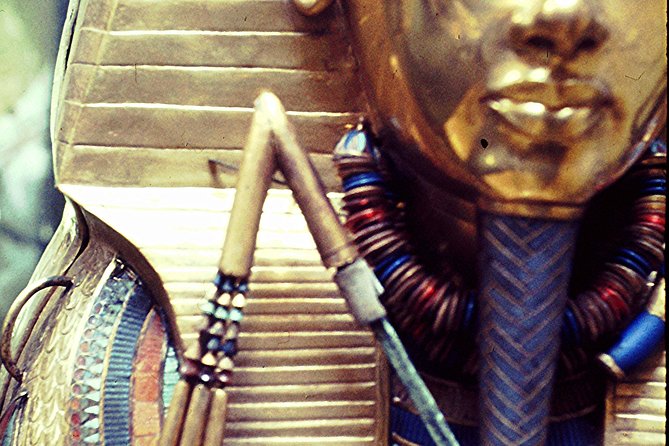 Egyptian Museum and Giza Pyramids and khan el khalili market and bazzar - Why an Egyptologist guide matters here