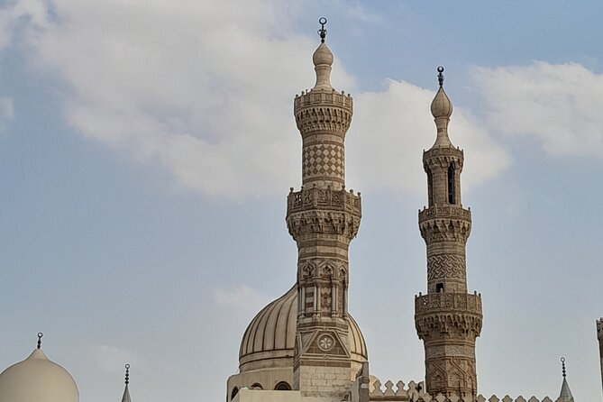 Emam ElShafei , Mosques of Ala-Elbayt and Khan Elkhalili Market - Sayyida Sakina Mosque and its decorated façade