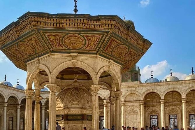 Emam ElShafei , Mosques of Ala-Elbayt and Khan Elkhalili Market - Khan El-Khalili: one and a half hours for the market