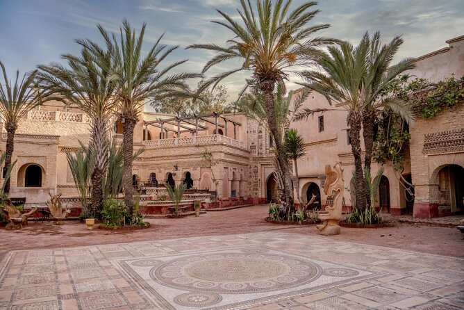 Explore Agadir Souk El Had With a Licensed Tour Guide - What you might see and how to use the guide
