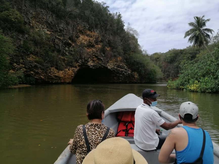 Explore Higüey:Basilica,Market,Museum Cave,River Ride,lunch - Higüey’s food and craft market