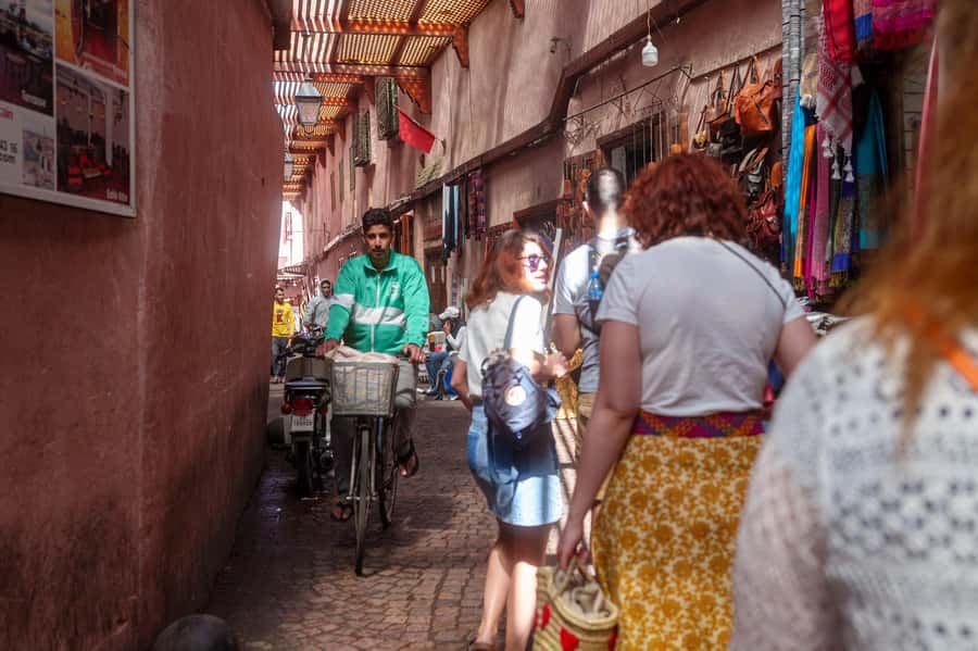 Fes: Bou Inania Madrasa, Museum, Tannery, Souk & Medina Tour - Dar Batha Museum and the art of Moroccan interiors