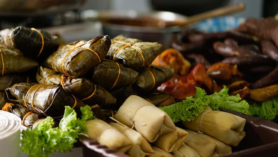 Flavors of Cali: Food tour at the local market - Meeting guides Marcela, Juan, and Karina