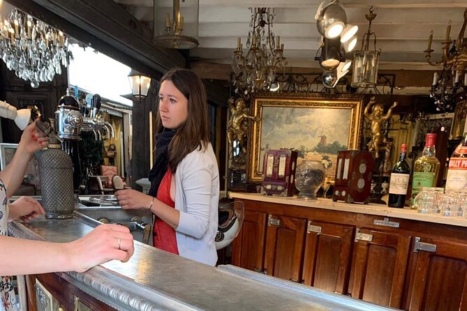 Flea Market Secrets near Montmartre: A Paris Hunt for Treasures - Three markets, three different shopping moods