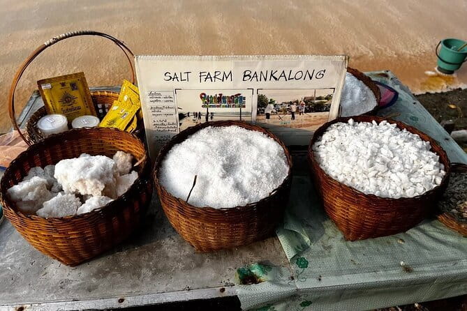 Floating and Railway Markets with Kwan Damnoen Restuarant - Why this private market day works well from Bangkok