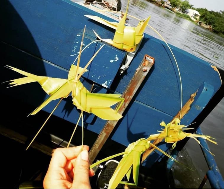 floating market boat trip everyday - Guides Thu, Nhu, and the human side of the trip