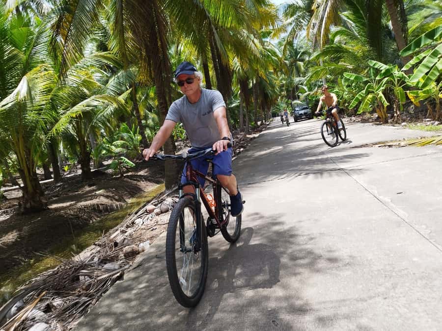 Floating Market Full-Day Bicycle Tour from Bangkok - Lunch beside the river