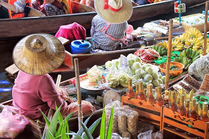 Floating Markets Day Trip from Bangkok - Two hours at the floating market