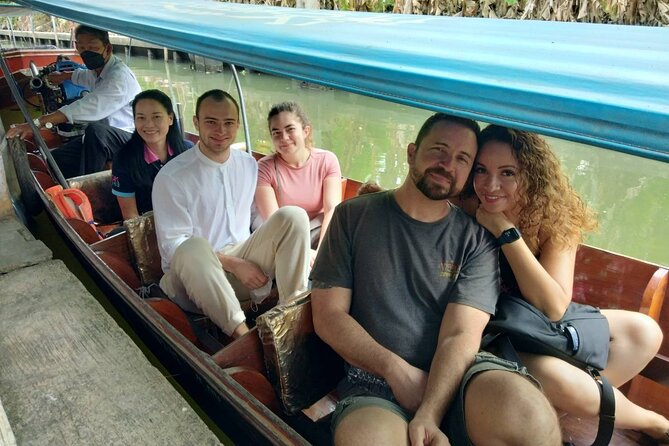 Floating & Railway Markets (Optional Mangrove Visit) Private Tour - What the private vehicle and guide add