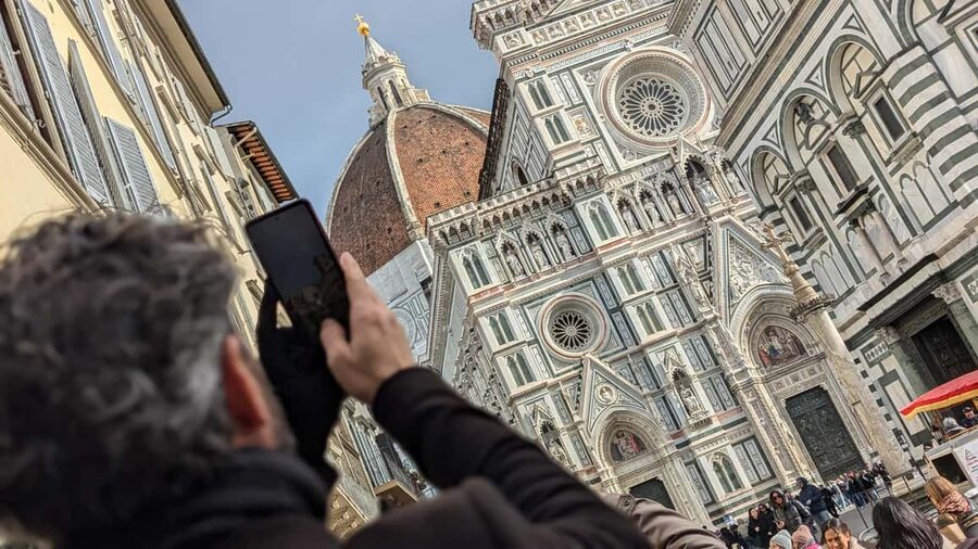Florence Street Food Tour: Central Market & Duomo Area - Schiacciata, a simple Tuscan favorite