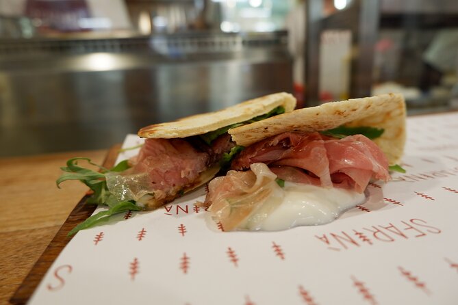Food markets tour with a local! - Why this food walk works in Bologna