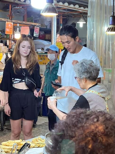 Fortress Night Hike & Snack at a Local Market - Practical tips for a smoother evening