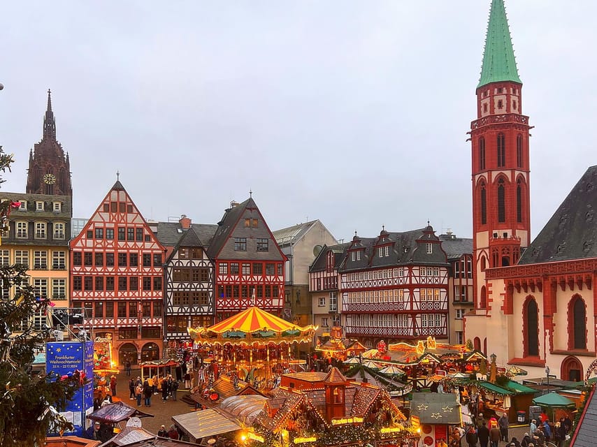 Frankfurt: Christmas Market & Old Town Tour 60 min-daily 16:00-in German - Römerberg, the Römer, and Frankfurt’s Christmas market