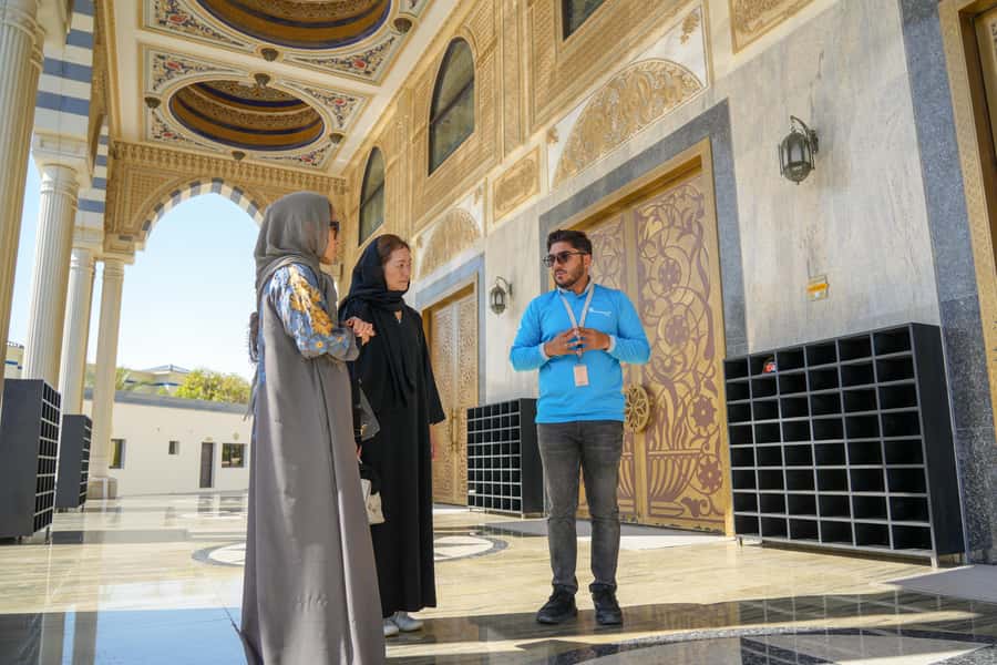 From Abu Dhabi: Dubai City Tour with Creek, Abra & Old Souks - The Blue Mosque and the importance of the dress code