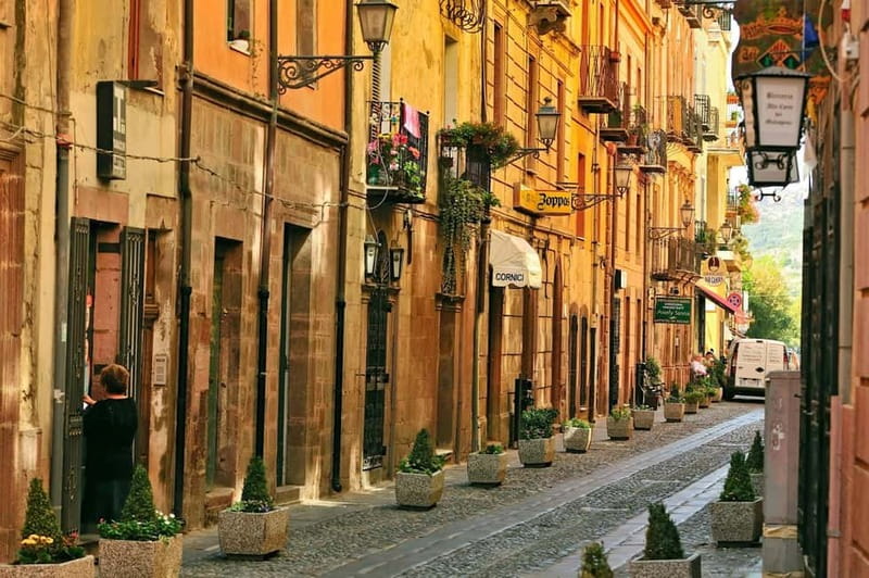 From Alghero: Market day in Bosa - Should you book it?