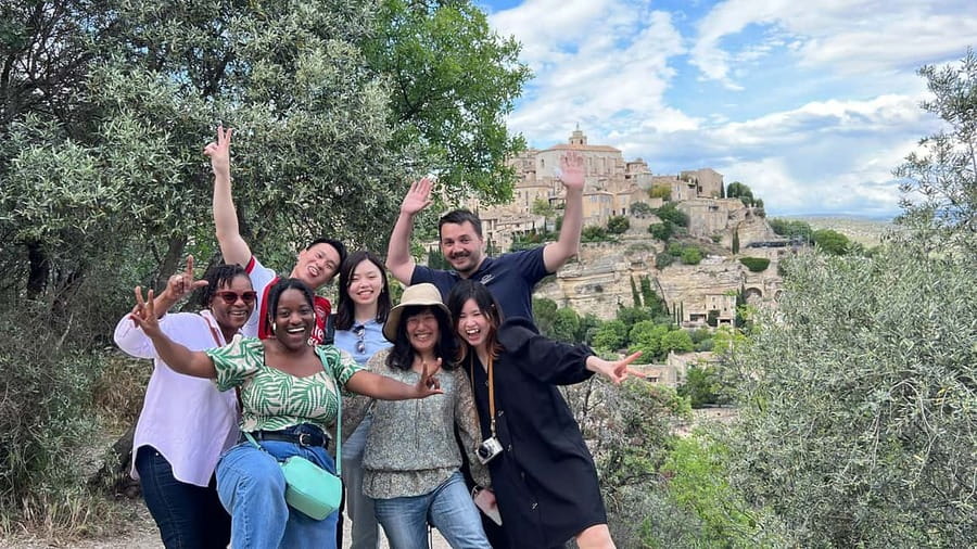 From Avignon: Full Day Luberon Market & Villages - What the minivan and small group mean