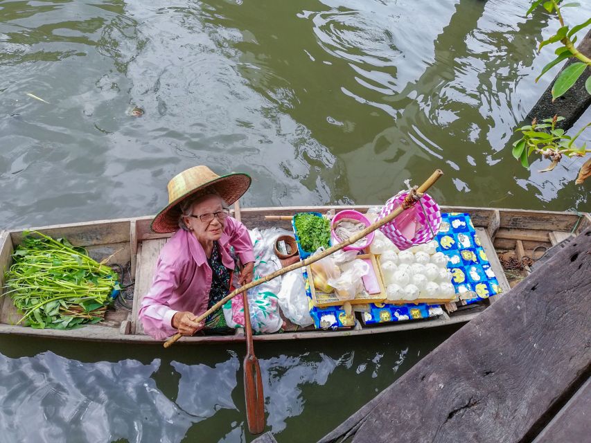 From Bangkok: Damnoen Saduak & Train Market Tour in Spanish - FAQ