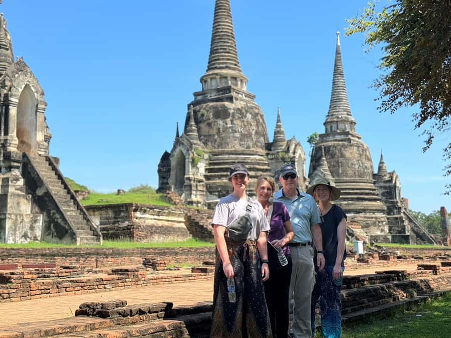 From Bangkok: Floating Market & Ayutthaya Private Day Trip - Key things to know before booking